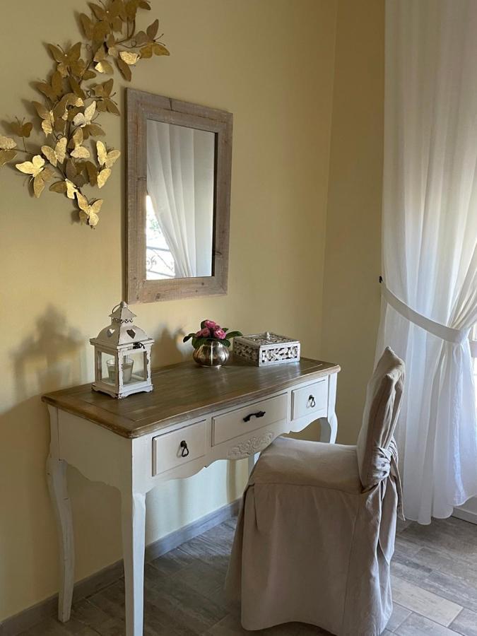 Annali Casa Vacanze - Shabby Style Nella Natura ลาสเปเซีย ภายนอก รูปภาพ