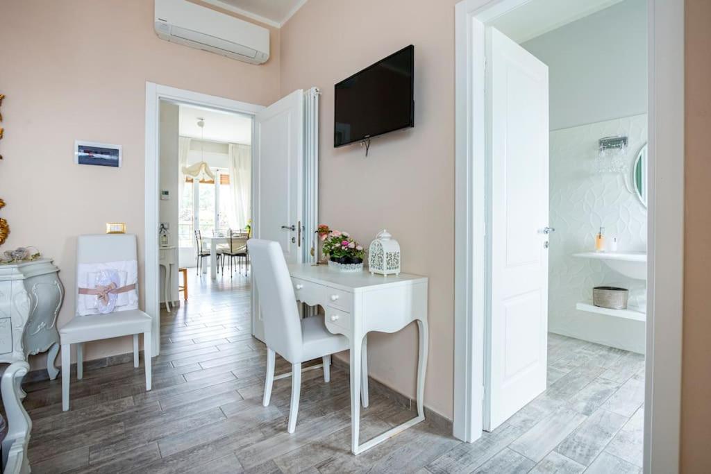 Annali Casa Vacanze - Shabby Style Nella Natura ลาสเปเซีย ภายนอก รูปภาพ