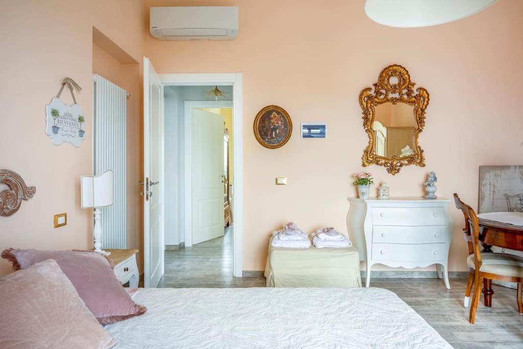 Annali Casa Vacanze - Shabby Style Nella Natura ลาสเปเซีย ภายนอก รูปภาพ