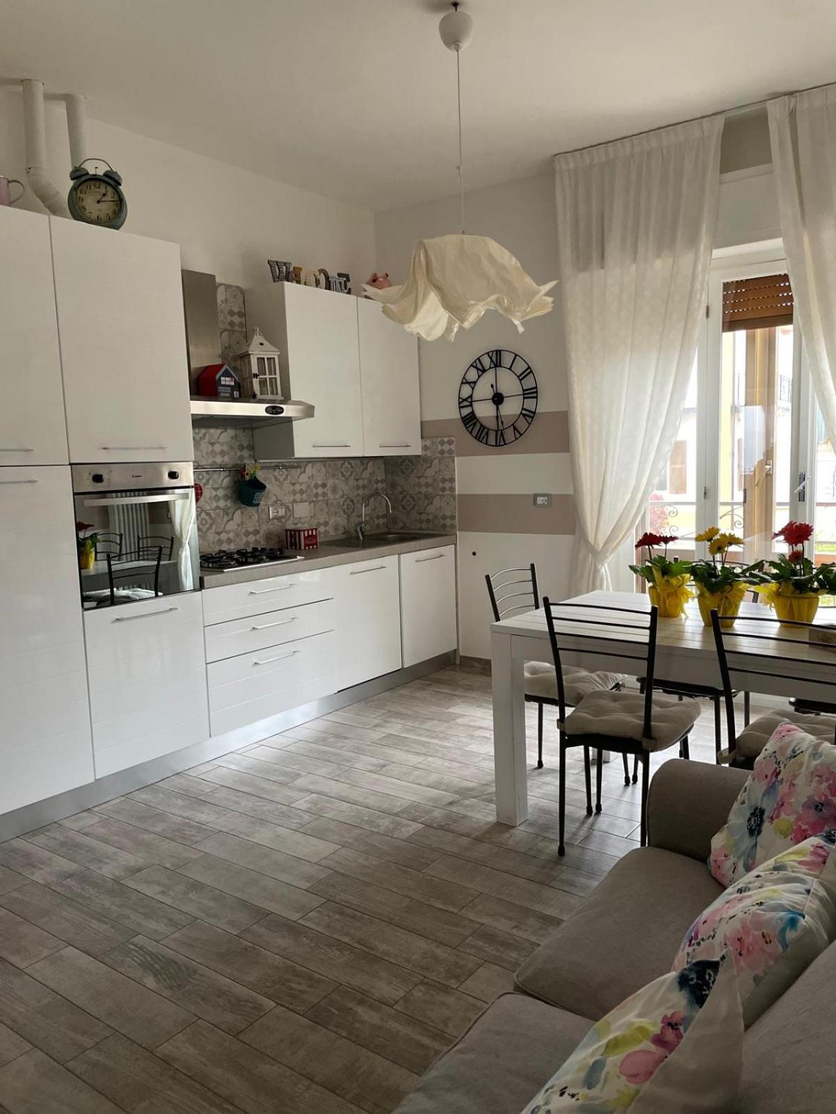Annali Casa Vacanze - Shabby Style Nella Natura ลาสเปเซีย ภายนอก รูปภาพ